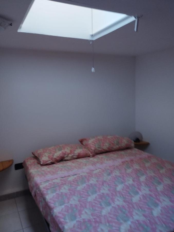 Casa Vacanze Cettina Home 3 Mt 50 Dal Mare Terra Mala Exterior foto